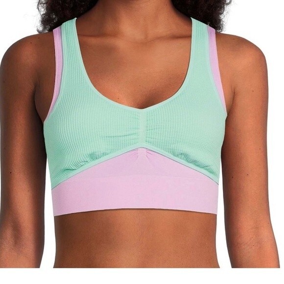 No Boundaries Juniors' Seamless Double Layered Bralette Size Small - Picture 2 of 6
